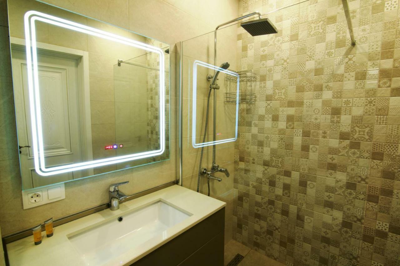 Apart Hotel Avlabari Yard Tbilisi Ngoại thất bức ảnh