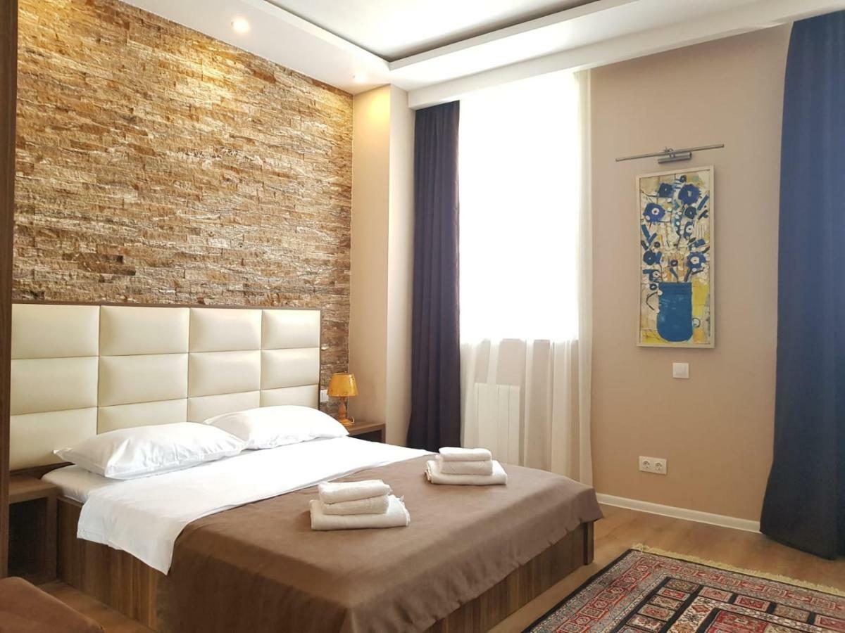 Apart Hotel Avlabari Yard Tbilisi Ngoại thất bức ảnh