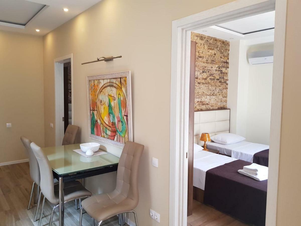 Apart Hotel Avlabari Yard Tbilisi Ngoại thất bức ảnh
